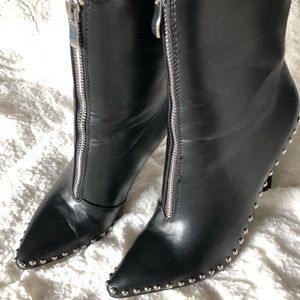 Beautiful black boots.